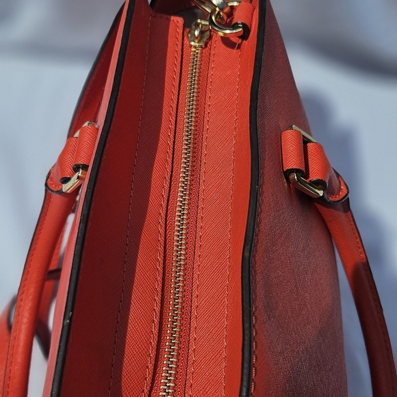 Michael Kors Selma Large Red Saffiano Leather Purse Crossbody Double Handle Bag - Picture 3 of 9